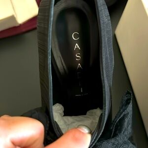 Casadei, black, size 7 Retail 500+ asking 120$